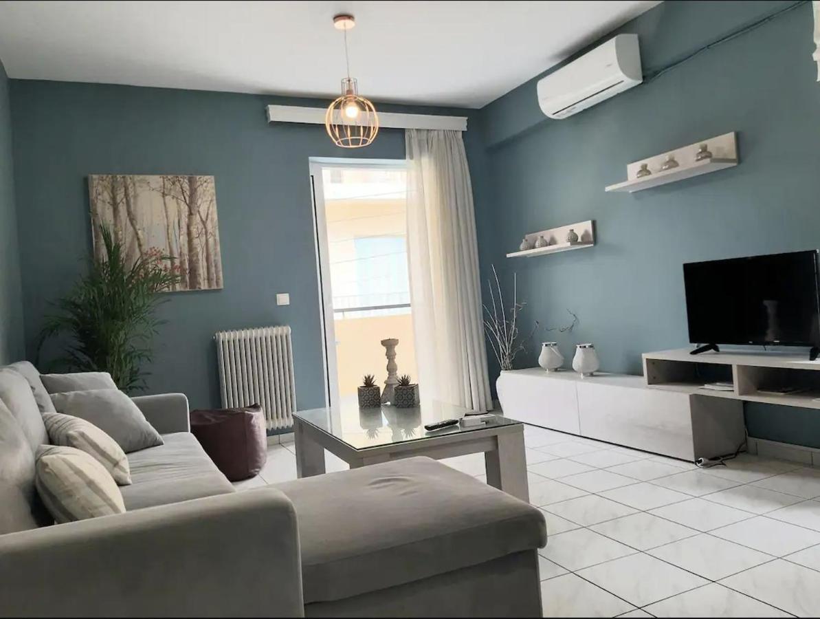 Daire 02 - Spacious At The Heart Of The City *